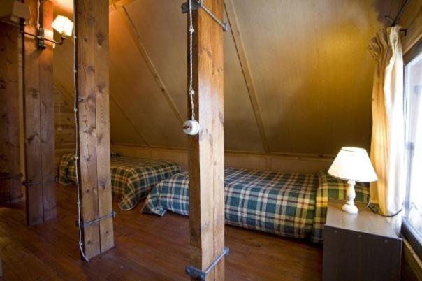 Niu Dels Falcons Bed & Breakfast La Molina  Room photo